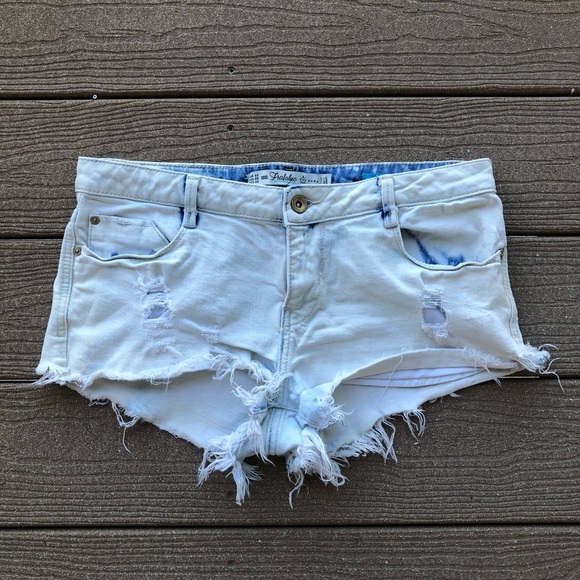 Zara Pants - Distressed Cut Off Jean Shorts